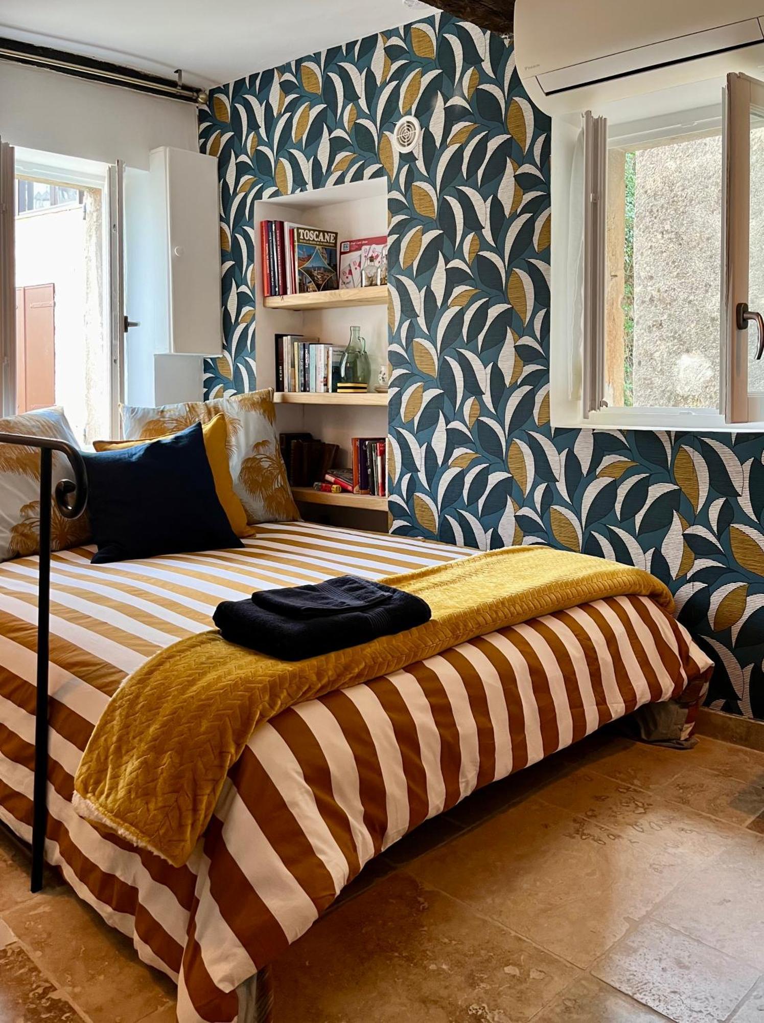 Triplex De Saint-Paul Free Public Parking Apartment Luaran gambar