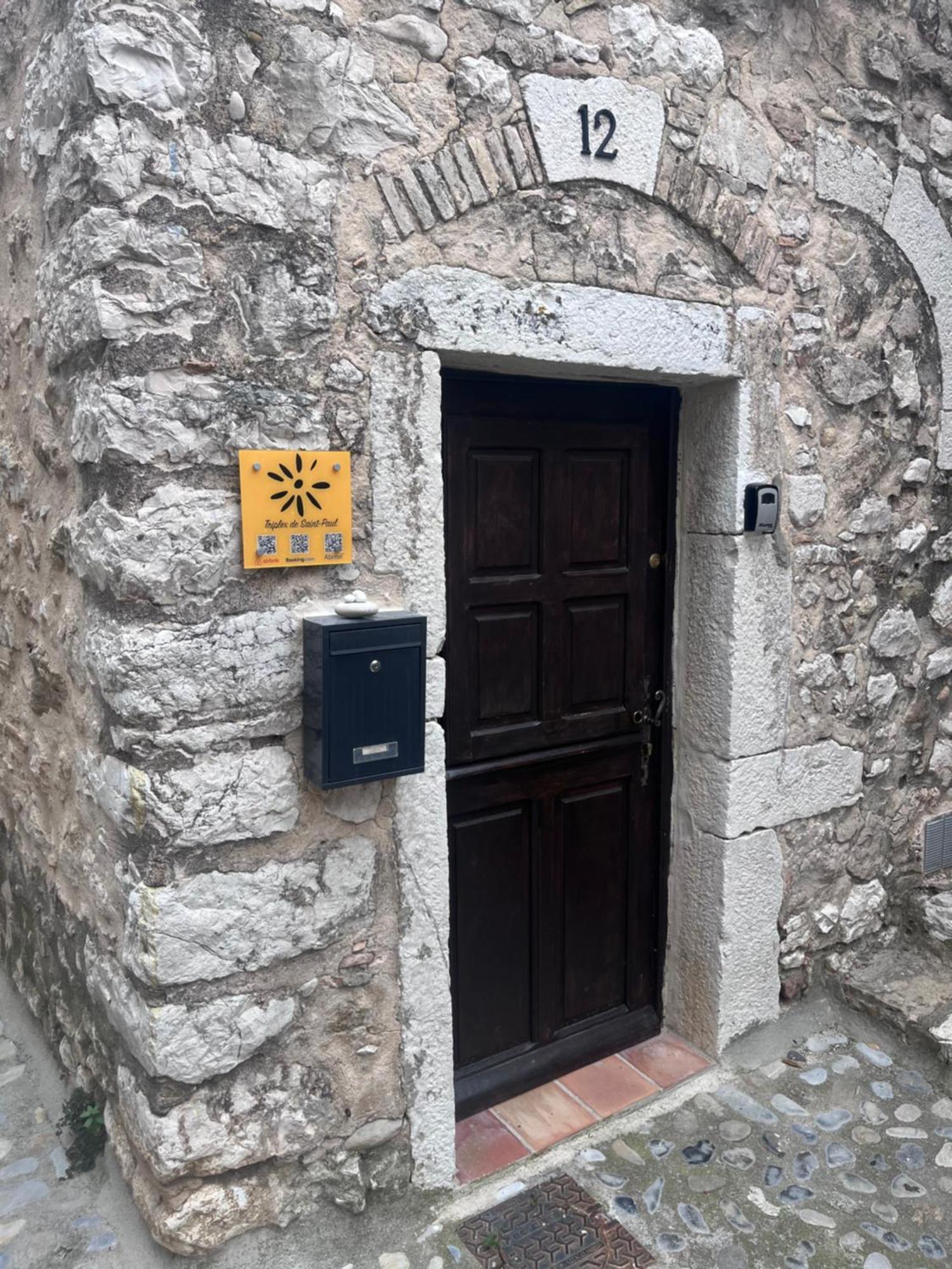 Triplex De Saint-Paul Free Public Parking Apartment Luaran gambar